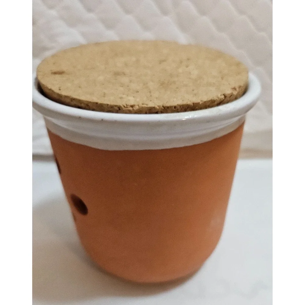 Terracotta Garlic‎ Keeper Storage Container with Cork Lid Kitchen Decor